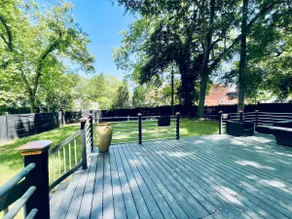 Elegant NW Atlanta Oasis, 2 Kitchens, Sauna, Patio - Image 4