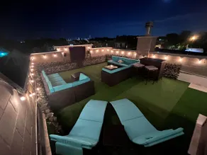 Greystone, 3500 sq ft, Rooftop Access, Sleeps 16 - Image 3