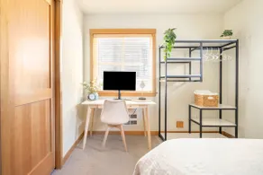 King Bed | A/C | 95 Walk Score | Home Office - Image 3