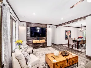 2 Waterfront Villa-Big group-2Hot tubs-Playground - Image 5