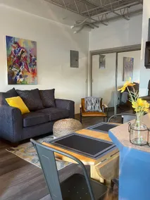 Modern Downtown Studio living! Walker’s paradise! - Image 3