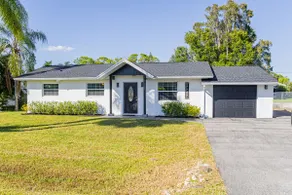 Modern Home w/ Hot Tub Near Beaches/ Coconut Point - Image 2