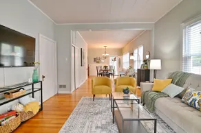 Dogtown Century home near Forest Park & Maplewood - Image 3