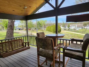 Calhoun Lakehouse on Monkey Island - Image 2