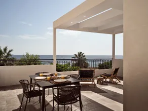 Margie Sea View Apartment - Image 4