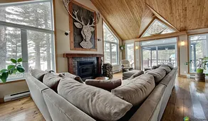 Chalet Le Charmant on the lakefront - Image 3