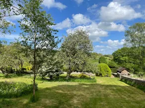 Private Cotswold cottage with stunning views. - Image 2
