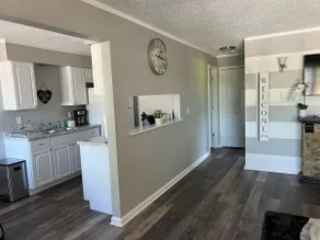 Adventure Acres- Suite A6 - Image 3