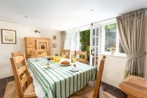 Spacious period cottage in the heart of Dunster - Image 5