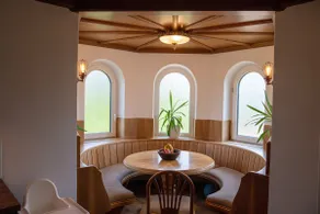 Family paradise! 4 BR, 3 Bath, 1 Kids Playroom - Image 4