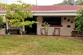 Family beach house - Image 2