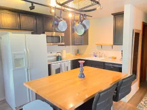 1 km walk to Hayward Field. Cute 2-Bed 1-Bath - Image 5