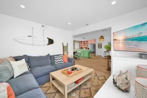 Trendy 3 Bedroom Home with Parking Steps to Beach - Image 4