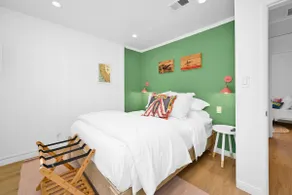 Trendy 3 Bedroom Home with Parking Steps to Beach - Image 3
