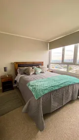 Beautiful apartment with parking - Image 5