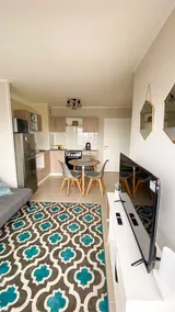 Beautiful apartment with parking - Image 4
