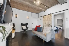 Large 1 Bedroom with Off Street Parking - Image 3