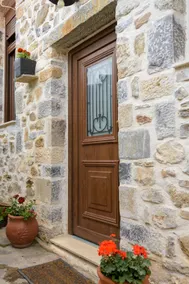 Platipodi stone house - Image 2