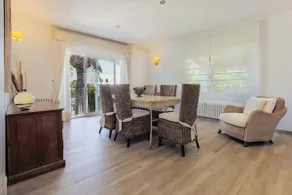 Villa för 8 personer, nära till stranden, privat pool, centralt läge - Image 3