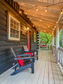 Unplugged Retreat-Yellowstone Cabin at Rock Springs - Image 2