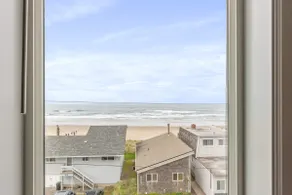 Panoramic Oceanview Penthouse Steps to the Beach - Image 3