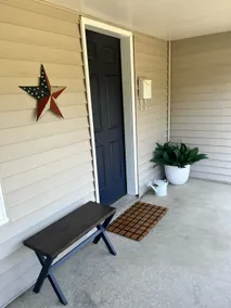Cheerful 1 bedroom home in the center of town. - Image 4