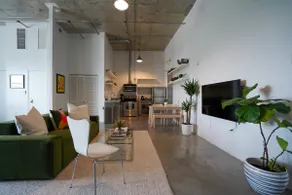 Blank Canvas Wynwood Loft - Image 2