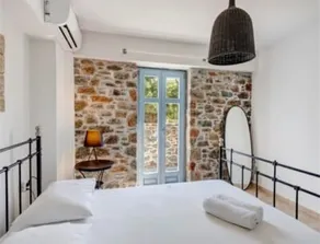 AquaBlu Syros beachfront House 2 w/Pool - Image 4