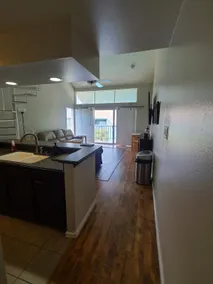 Relaxing Lake Conroe Condo overlooking the pool and lake - Image 4