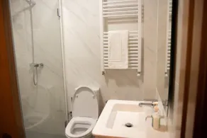 Avenida Premium Deluxe - Image 5