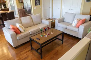 Stylish 3BDRM Home Stunning Mtn Views Fire Table! - Image 2
