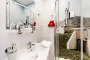 Standard Studio in City Center - Image 5
