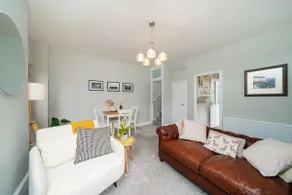 Robins Nest Cottage - Image 5