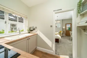 Robins Nest Cottage - Image 4