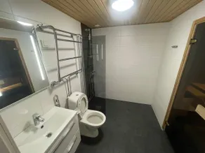 Spacious two-room apartment, with sauna and electric car charging. - Image 3
