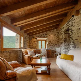 Masia la Oliva - Image 2