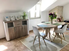 Modern & beautiful 2- bedroom loft - Image 2