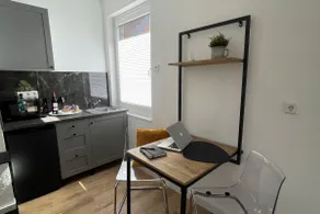 moor-home Studio Apartment - Image 4