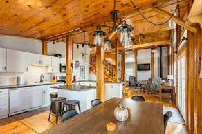 Spacious House on the Water - Lake Cumberland - Image 5
