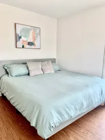 Lofts of Eden - King suite - Image 2