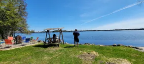 Spacious Waterfront Home, 3 Bedrooms, 2 Full Baths - Image 4