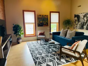 Franklin's Urban Retreat in the heart of downtown - Image 3