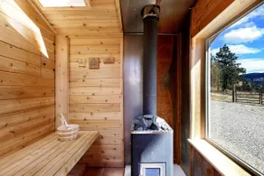 Mountain Liv’n Modern 100% Off-grid Home with Amazing Views - Image 2