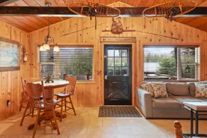 Elk Cabin - Hot Tub, Air Conditioning, Fire Pit, River Access - Image 2