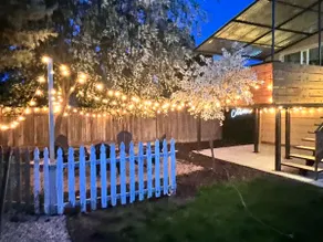 Cheerful home! Hot tub, fire pit, covered patio - Image 5