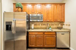 Quiet, private 1 bedrm Casita near Bank1 Ballpark - Image 3