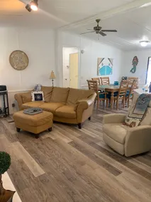 WATERFRONT RETREAT ON DEEP RIVER WITH LG DOCK AMAZING VIEWS & WILDLIFE - Image 3