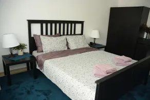Brand new apartment next to the park. - Image 3