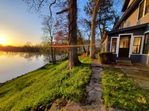 Panoramic getaway on the Sandusky River - Image 4