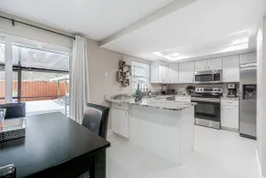 *1Der Stays* #1 Cozy 3 bedrooms home with pool. - Image 5
